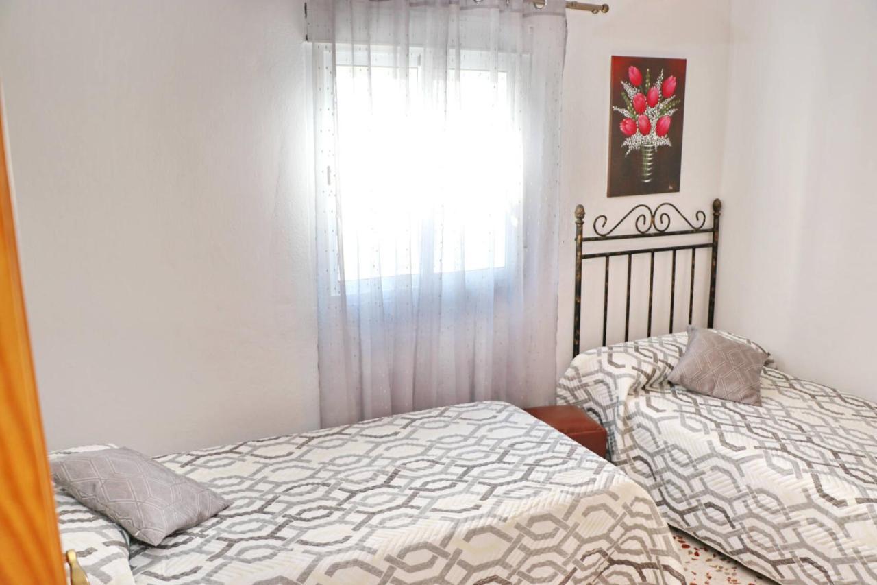 Apartamento Cortes 科尼尔-德拉弗龙特拉 外观 照片